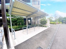 【神奈川県/川崎市宮前区鷺沼】ローレルコート鷺沼 バイク置場