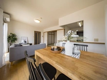 【神奈川県/横浜市都筑区北山田】ライフヒルズ北山田 D棟 リビング・ダイニング