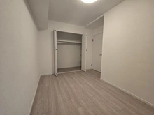 【神奈川県/横浜市青葉区美しが丘】扶桑ハイツたまプラーザの杜 サービスルーム（納戸）：5.1帖のサービスルーム