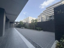 【神奈川県/横浜市都筑区川和町】ザ・パークハウス横浜川和町ガーデン 敷地内