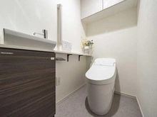 【神奈川県/横浜市青葉区桜台】プロミライズ青葉台 C棟 トイレ