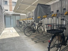 【神奈川県/横浜市青葉区新石川】クレヴィアたまプラーザ 駐輪場