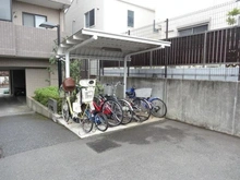 【神奈川県/川崎市宮前区有馬】鷺沼南パークホームズ並木通り 駐輪場