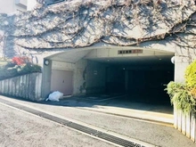 【神奈川県/川崎市宮前区土橋】鷺沼北パークホームズ弐番館 駐車場
