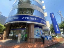 【神奈川県/横浜市青葉区美しが丘】ピアースたまプラーザ みずほ銀行たまプラーザ支店（現地より約349m）