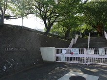 【東京都/町田市小川】セルシオヒルズすずかけ台  南つくし野小学校（現地より約460m）