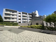 【神奈川県/横浜市青葉区あざみ野南】 ドレッセあざみ野コリーナコート 外観