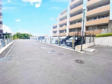 【神奈川県/川崎市宮前区鷺沼】ローレルコート鷺沼 駐車場