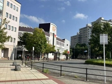 【神奈川県/横浜市都筑区大丸】グランノア港北の丘 19番館  オーケー港北店（現地より約710m）：
