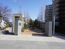 【神奈川県/横浜市都筑区北山田】ララヒルズ7番街 敷地内