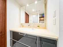 【神奈川県/川崎市中原区下小田中】アルファコート武蔵中原 洗面所：家具調度品は価格に含まれません