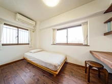 【神奈川県/川崎市中原区下小田中】アルファコート武蔵中原 洋室：家具調度品は価格に含まれません