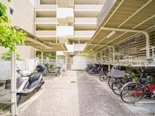 【神奈川県/横浜市都筑区牛久保東】ミオカステーロ港北II 駐輪場