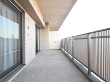 【神奈川県/横浜市中区寿町】コスモシティ横浜石川町 バルコニー