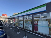 【神奈川県/横浜市青葉区荏田西】クレアホームズ市ヶ尾荏田西 ファミリーマート荏田西一丁目店（現地より約161m）：