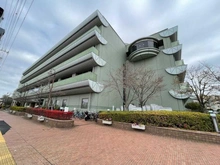 【神奈川県/横浜市青葉区荏田西】クレアホームズ市ヶ尾荏田西 青葉区役所（現地より約1,000m）：
