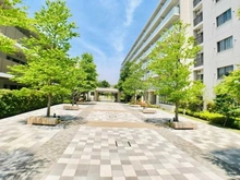 【神奈川県/横浜市青葉区市ケ尾町】ブランズ市が尾ガーデン 敷地内