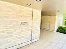 【神奈川県/横浜市青葉区市ケ尾町】ブランズ市が尾ガーデン エントランス