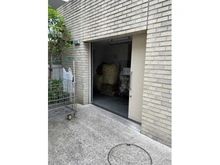 【神奈川県/横浜市青葉区市ケ尾町】ブランズ市が尾ガーデン 共用部:ゴミ集積場
