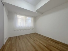 【神奈川県/川崎市宮前区小台】鷺沼小台パーク・ホームズ 洋室：約5.6帖