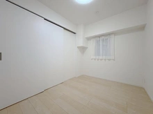 【神奈川県/横浜市青葉区美しが丘】美しが丘ルピナス 洋室:約4.2帖