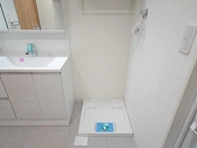 【神奈川県/川崎市多摩区宿河原】プランドール宿河原 洗濯機置場