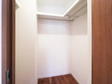 【神奈川県/横浜市青葉区荏田西】東急ドエル・ビアス市が尾 B棟 収納：ウォークインクローゼット