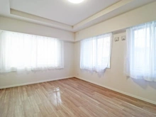 【神奈川県/川崎市宮前区潮見台】クレッセントグランコート 洋室