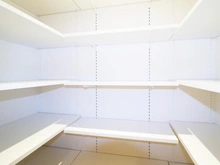 【神奈川県/川崎市宮前区宮前平】ニューウェルテラス宮前平 B棟 洗面室：収納棚