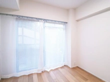 【神奈川県/川崎市宮前区宮前平】ニューウェルテラス宮前平 B棟 洋室