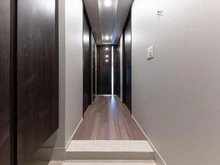 【神奈川県/横浜市都筑区中川中央】プラウド港北センター北 廊下