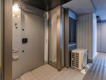 【神奈川県/横浜市都筑区中川中央】プラウド港北センター北 玄関