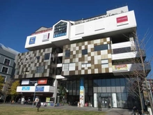 【神奈川県/横浜市都筑区中川中央】プラウド港北センター北 プレミアヨコハマ（現地より約480m）