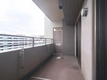 【神奈川県/横浜市青葉区荏田北】ヒルズ市が尾ブライトステージ バルコニー