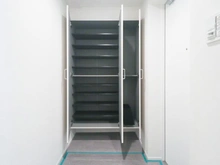 【神奈川県/横浜市青葉区荏田北】ヒルズ市が尾ブライトステージ 玄関：下足入