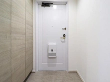 【東京都/東久留米市前沢】コープ野村花小金井 玄関