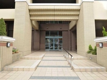 【東京都/府中市宮西町】ライオンズステージ府中シティタワー エントランス