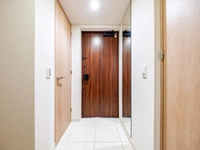 【東京都/小金井市本町】プラウドタワー武蔵小金井クロス イースト 玄関