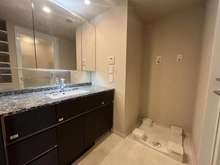 【東京都/小金井市本町】プラウドタワー武蔵小金井 洗面室