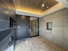 【東京都/調布市小島町】アルソスリブレ調布 エントランス