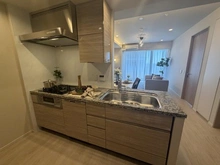 【東京都/小金井市本町】プラウドタワー武蔵小金井クロス ウエスト キッチン