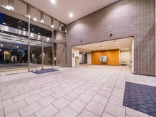 【東京都/西東京市芝久保町】パークウエスト東京イーストブロック C棟 エントランス