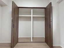 【東京都/小平市鈴木町】クリオ小平壱番館 洋室：5.0帖　収納