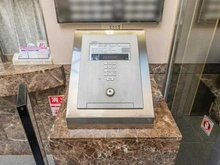 【東京都/国分寺市泉町】ライオンズガーデン西国分寺 エントランス：オートロック付です
