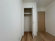 【東京都/小平市鈴木町】ダイアパレス花小金井II 洋室：約4.6帖　洋室内収納