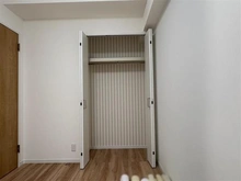 【東京都/小平市鈴木町】ダイアパレス花小金井II 洋室：約5.4帖　洋室内　収納