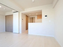 【東京都/板橋区坂下】オーベル蓮根 リビング・ダイニング：(左)洋室