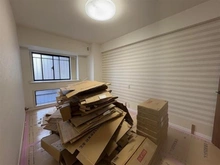 【東京都/東村山市富士見町】ヴィラージュヴェール9番館 洋室：約7.0帖（リフォーム中）