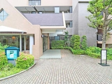 【東京都/小平市鈴木町】グランスクエア一橋学園 壱番街 アプローチ