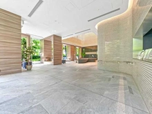 【東京都/小金井市本町】プラウドタワー武蔵小金井クロスイースト エントランス